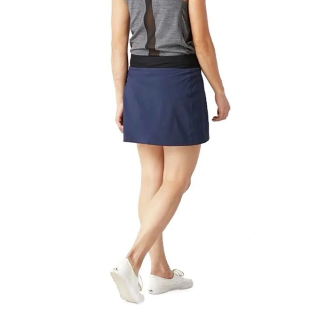 Smartwool Merino Sport Skort Skirt
Built In Shorts Navy Black Athleisure Small - Picture 2 of 8